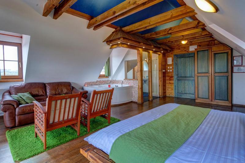 Hotel Leyla Frymburk Ngoại thất bức ảnh